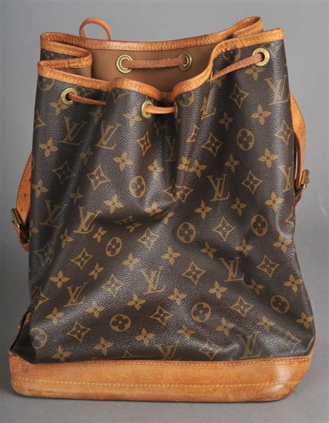 beuteltasche louis vuitton|louis vuitton shoulder bag.